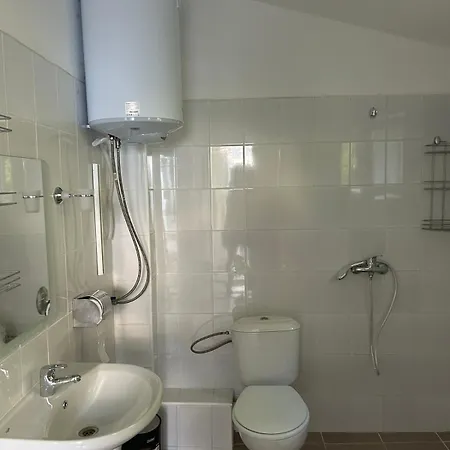 Holiday home зелен рай, к-с